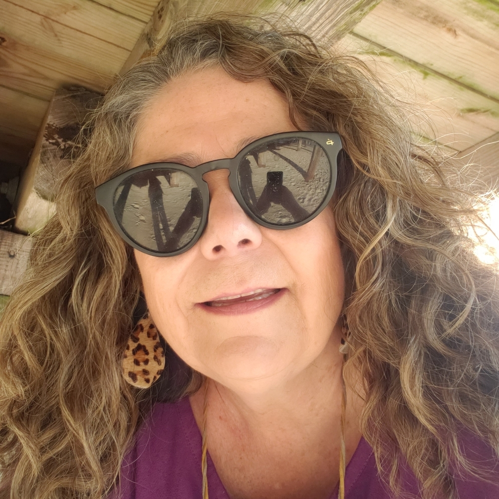 Meet your Posher, Annette
